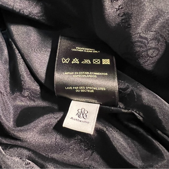 ❌❌SOLD❌❌Rock & Republic Cropped Purple Leather Studded Bomber Jacket, Size small - Picture 13 of 16